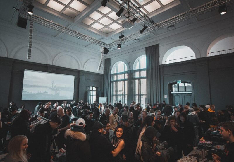 organisation congres support technique pays basque sonorisation lumiere mise en scene biarritz san sebastian bilbao photographie regie evenement seminaire agence evenementielle erronda