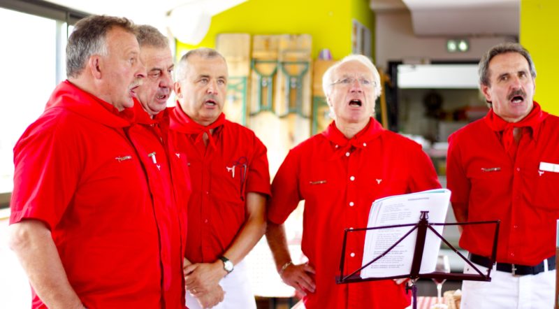 Seminaire incentive cadeau clients bayonne fêtes de bayonne-reception bayonne invitations clients biarritz olympique aviron bayonnais choeurs basque agence evenementielle erronda le cercle elgarrekin intervention sportifs haut niveau rugby consulting