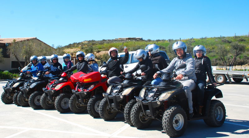 Incentive-seminaire-pays-basque-navarre-bodega-quad-bardenas-olite-grottes-troglodytes-cuevas-agence-evenementielle-erronda