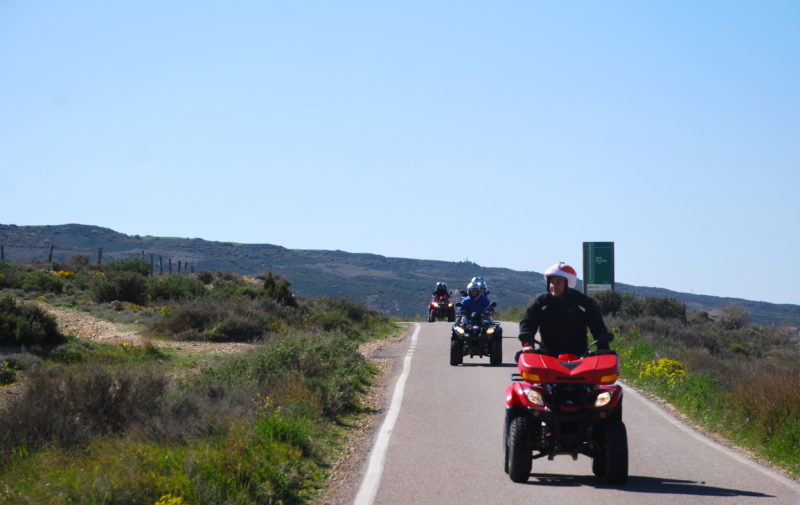 Incentive-seminaire-pays-basque-navarre-bodega-quad-bardenas-olite-grottes-troglodytes-cuevas-agence-evenementielle-erronda
