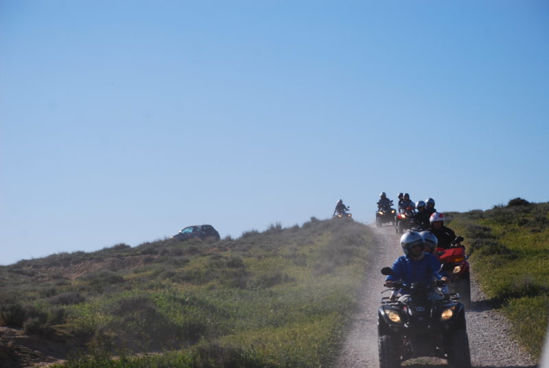 Incentive-seminaire-pays-basque-navarre-bodega-quad-bardenas-olite-grottes-troglodytes-cuevas-agence-evenementielle-erronda