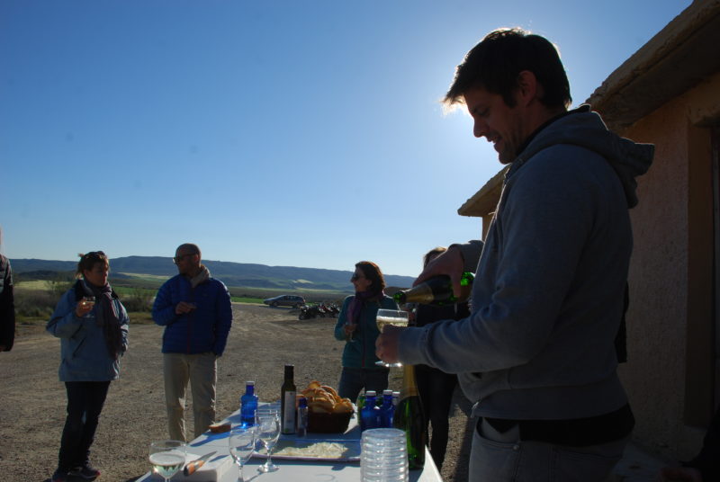 Incentive-seminaire-pays-basque-navarre-bodega-quad-bardenas-olite-grottes-troglodytes-cuevas-agence-evenementielle-erronda