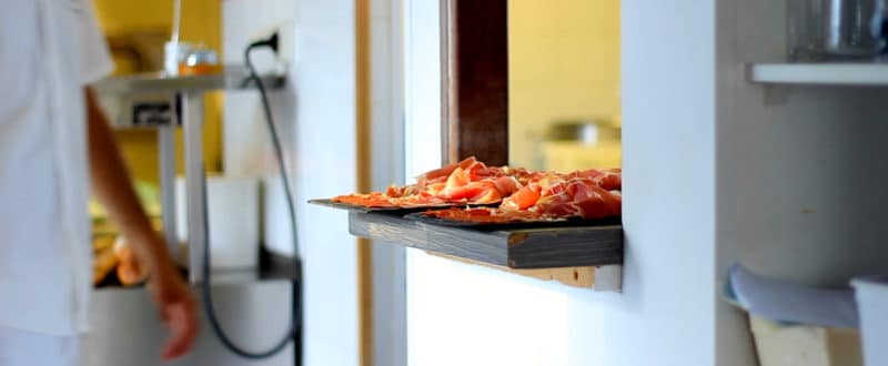 Seminaire incentive cadeau clients bayonne fêtes de bayonne-reception bayonne invitations clients biarritz olympique aviron bayonnais choeurs basque agence evenementielle erronda le cercle elgarrekin intervention sportifs haut niveau rugby consulting