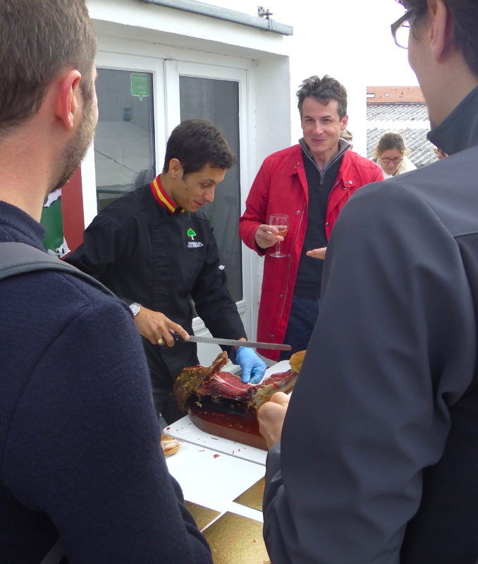 Seminaire Pays Basque erronda agence evenementielle biarritz hendaye Saint sebastien surf initiation pelote basque tapas societe gastronomique croisiere regate-1