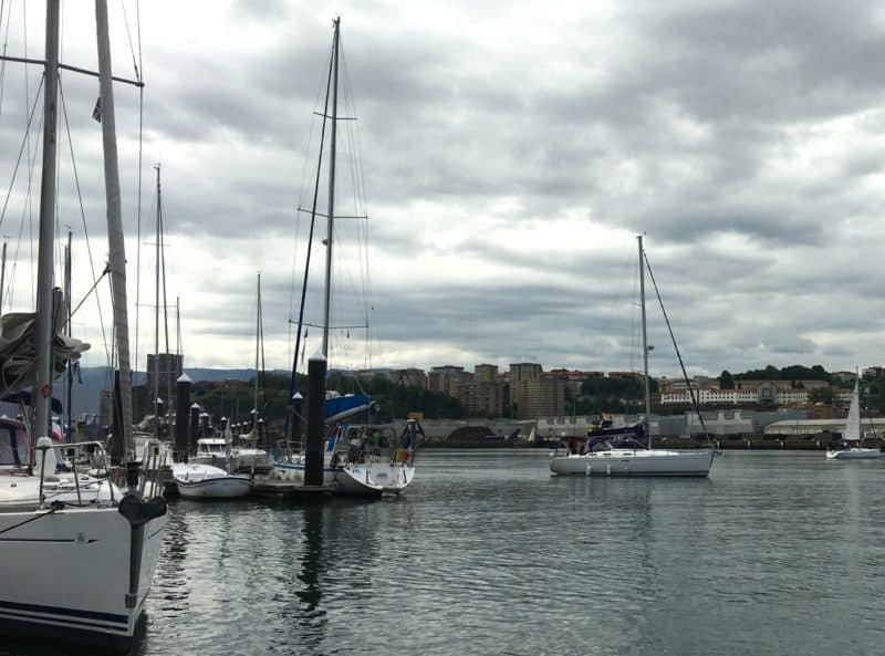 Seminaire Pays Basque erronda agence evenementielle biarritz hendaye Saint sebastien surf initiation pelote basque tapas societe gastronomique croisiere regate-1