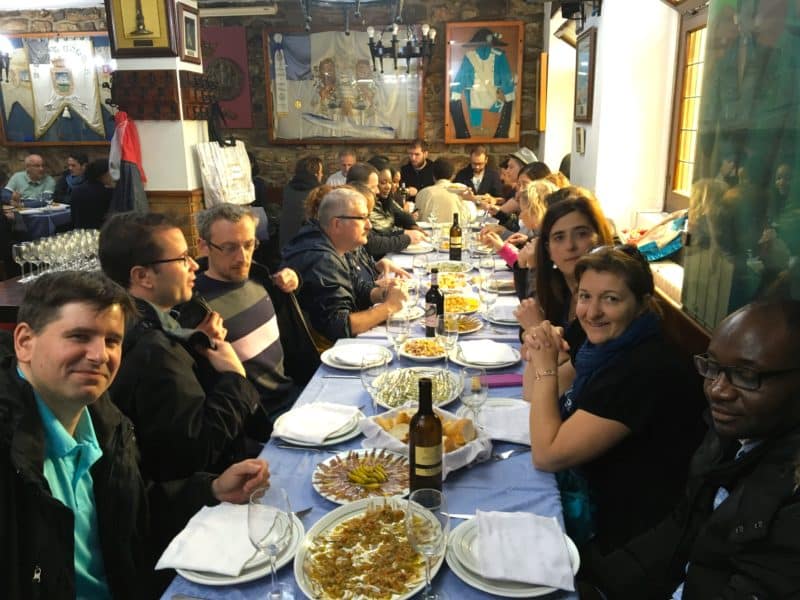 Seminaire Pays Basque erronda agence evenementielle biarritz hendaye Saint sebastien surf initiation pelote basque tapas societe gastronomique croisiere regate-1