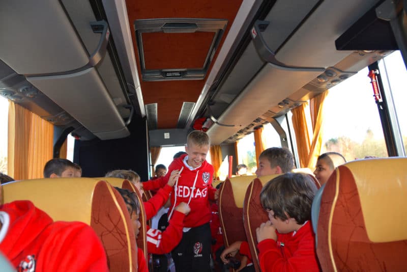 Seminaire pyrenees pays basque Sejour trip rugby visite toulouse pau section paloise stade toulousain meeting association club france agence evenementielle voyage trip agency sport erronda