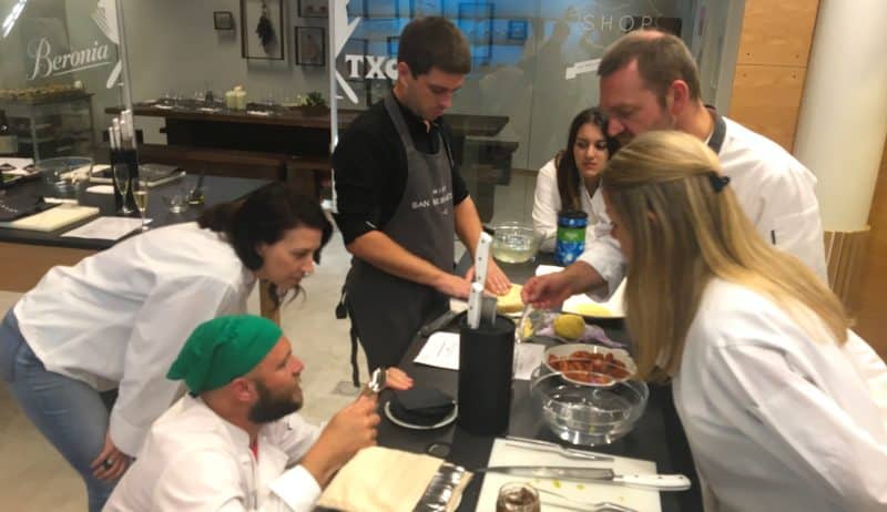 Seminaire incentive direction san sebastian saint sebastien team building cours de cuisine croisiere societe gastronomique agence voyage receptive evenementielle erronda