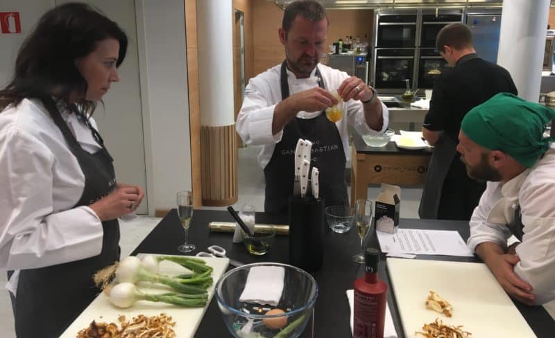 Seminaire incentive direction san sebastian saint sebastien team building cours de cuisine croisiere societe gastronomique agence voyage receptive evenementielle erronda
