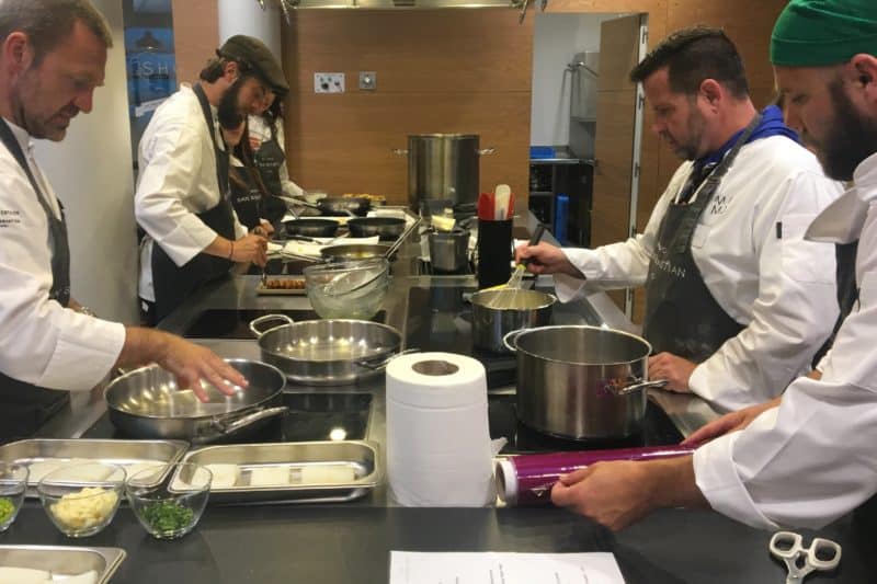 Seminaire incentive direction san sebastian saint sebastien team building cours de cuisine croisiere societe gastronomique agence voyage receptive evenementielle erronda