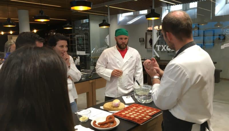 Seminaire incentive direction san sebastian saint sebastien team building cours de cuisine croisiere societe gastronomique agence voyage receptive evenementielle erronda