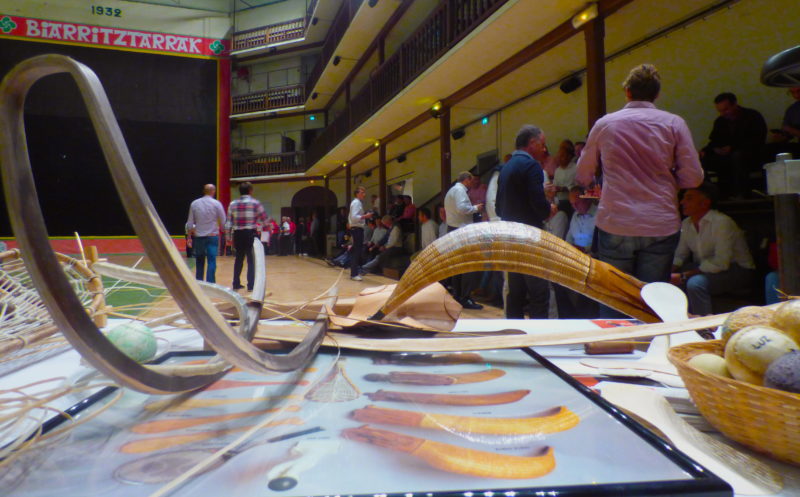 Seminaire visite theatralisee incentive biarritz team building pays basque animation pelote basque agence voyage evenementielle erronda