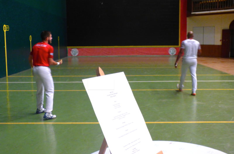 Seminaire visite theatralisee incentive biarritz team building pays basque animation pelote basque agence voyage evenementielle erronda