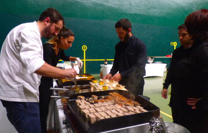 Seminaire visite theatralisee incentive biarritz team building pays basque animation pelote basque agence voyage evenementielle erronda