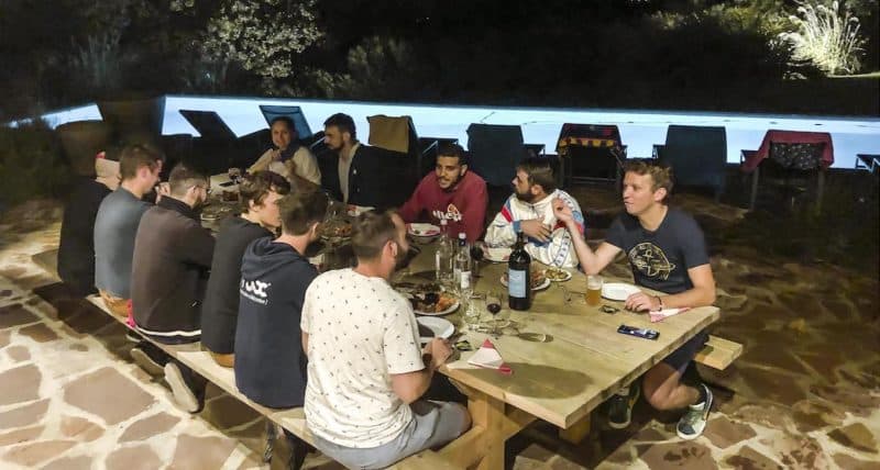 Incentive Pays Basque Rhune Sommet de la Rhune Randonnée pédestre Initiation Pelote Basque Pelote Surf Gastronomie Activités Animations Soirée Sport Aventure