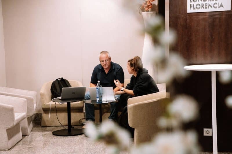 seminaire pampelune navarre agence erronda pays basque biarritz