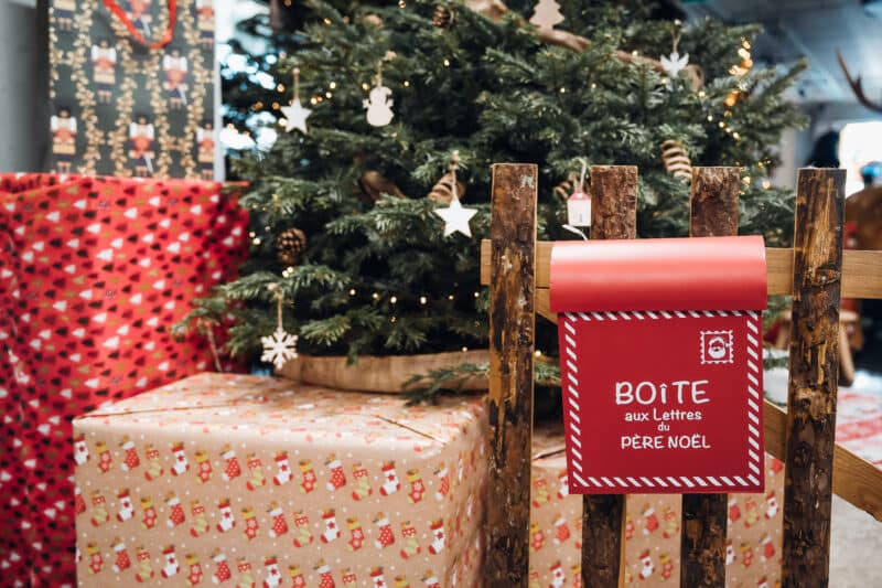 arbre de noel onepoint bordeaux agence evenementielle erronda