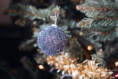 arbre de noel onepoint bordeaux agence evenementielle erronda