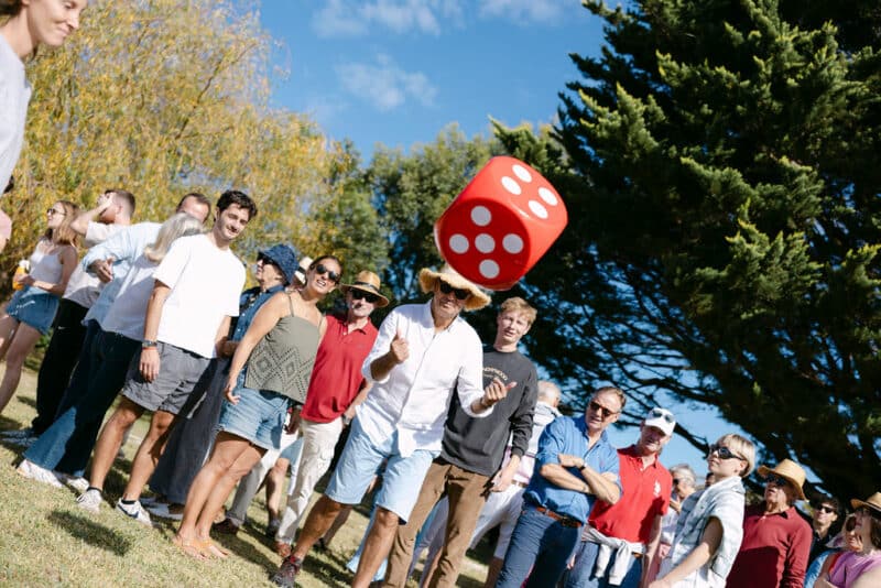 team building jeu de l'oie basque géant euskal oca agence evenementielle erronda biarritz pays basque